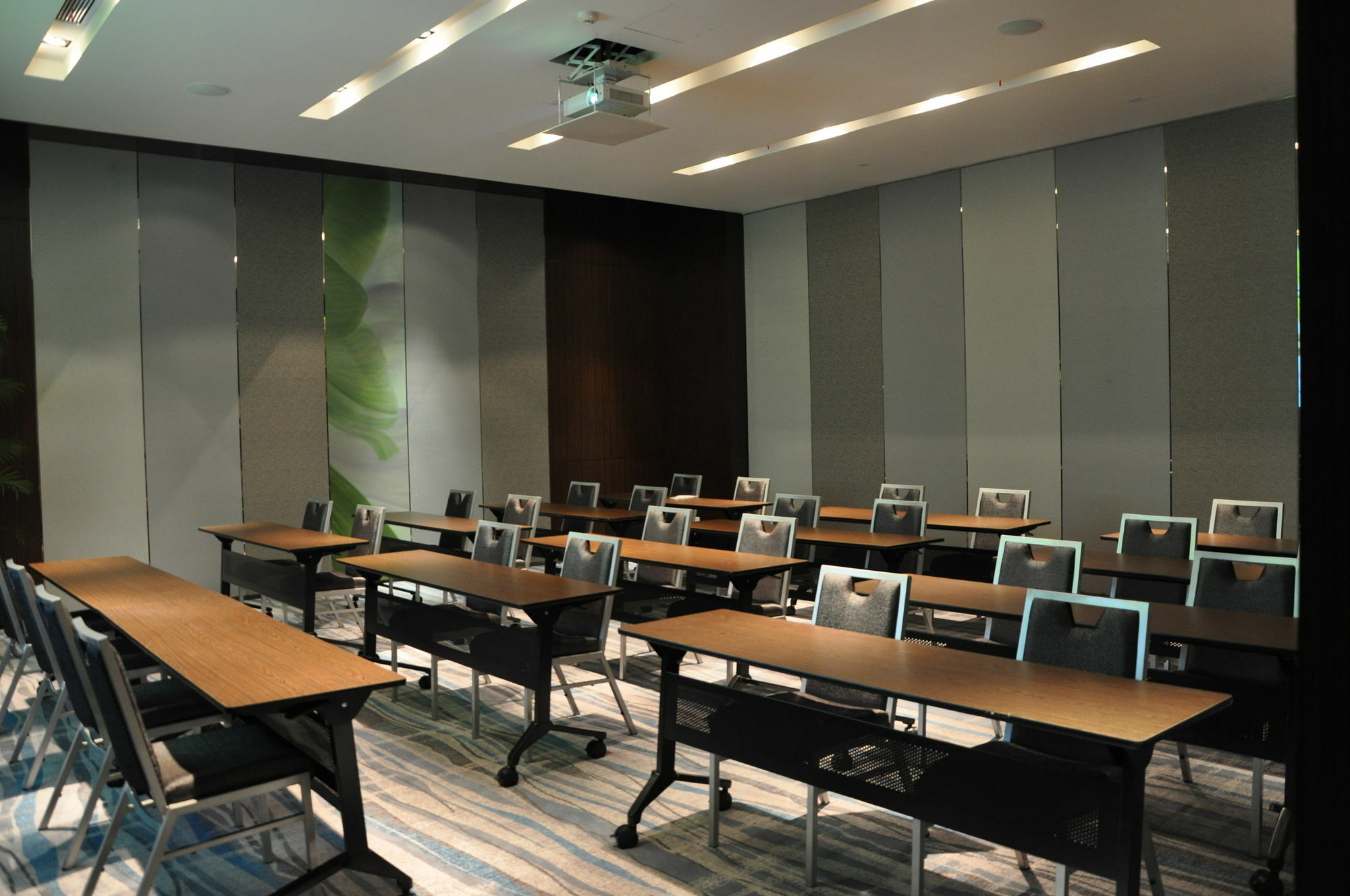 酒店 Hilton Garden Bao'an